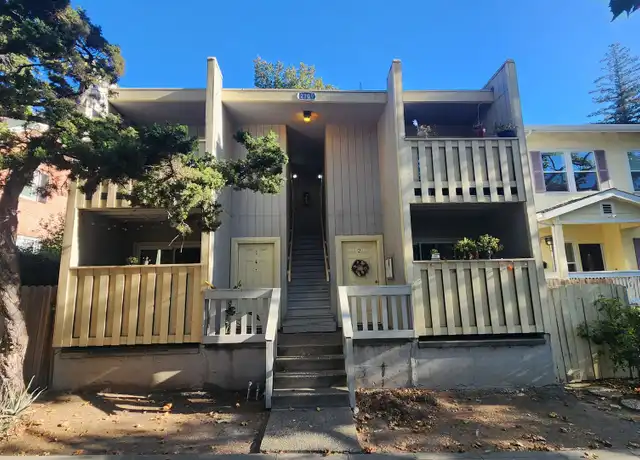 Property at 2109 W St Unit 3, Sacramento, CA, 95818, 2 beds, 1 bath, [object Object]