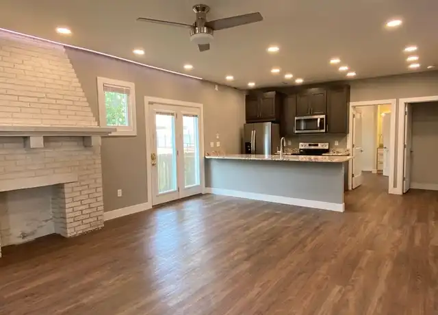 Property at 1313 Rosemary Ln Apt 101, Columbia, MO, 65201, 4 beds, 4 baths, [object Object]