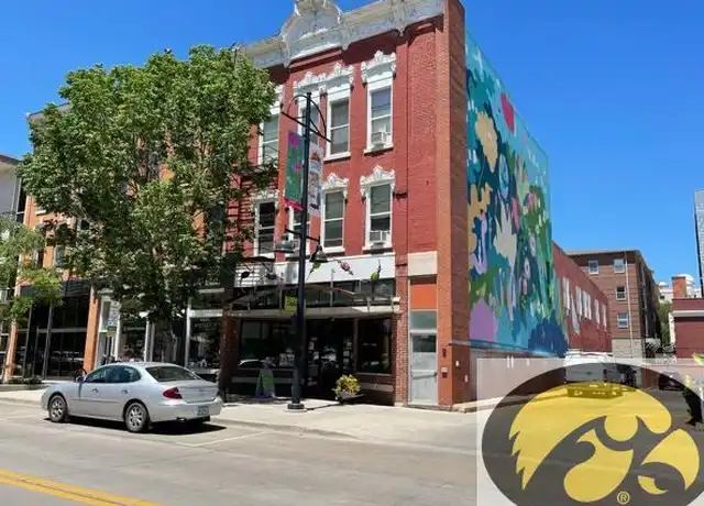Property at 222 E Washington Street - 222 E Washington St Unit D, Iowa City, IA, 52240, 1 bed, 1 bath, [object Object]
