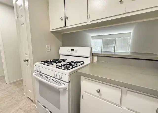 Property at 3600 Dimond Ave, Oakland, CA, 94602, 0-2 beds, 1-2 bath, [object Object]