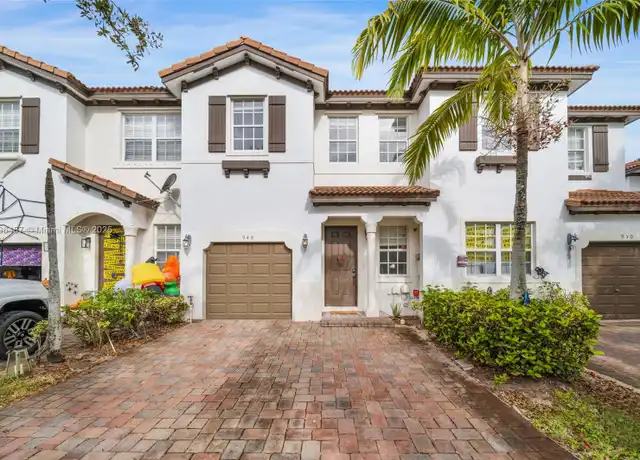 Property at 948 NE 29th Ter, Homestead, FL, 33033, 3 beds, 2.5 baths, [object Object]