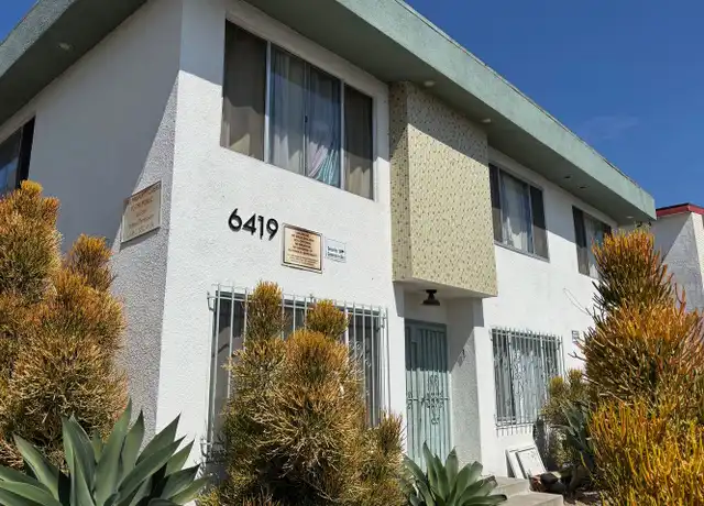 Property at 6419 Brynhurst Ave Unit 12, Los Angeles, CA, 90043, 1 bed, 1 bath, [object Object]