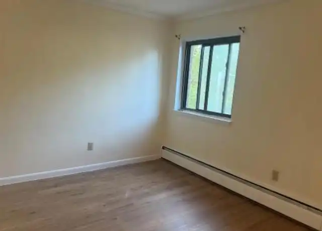 Property at 6 Hayes Rd, Roslindale, MA, 02131, 2 beds, 1 bath, [object Object]