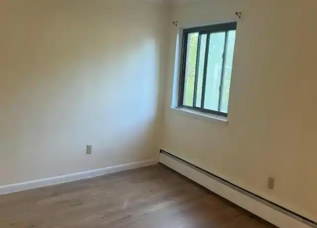 Property at 6 Hayes Rd, Roslindale, MA, 02131, 2 beds, 1 bath, [object Object]