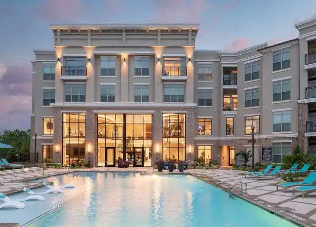 Property at The View at Woodstock - 900 View Dr, Woodstock, GA, 30189, 1-3 bed, 1-2 bath, [object Object]