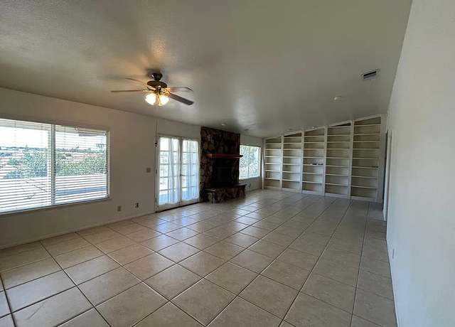 Photo of 9090 Aster Rd, Oak Hills, CA 92344
