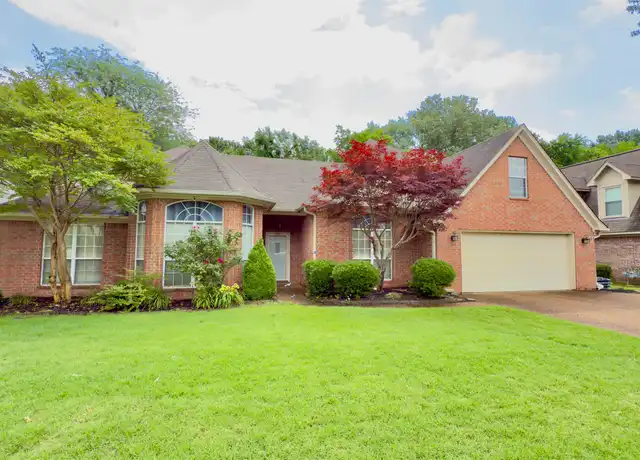 Property at 1082 Sugar Ln, Collierville, TN, 38017, 4 beds, 3 baths, [object Object]