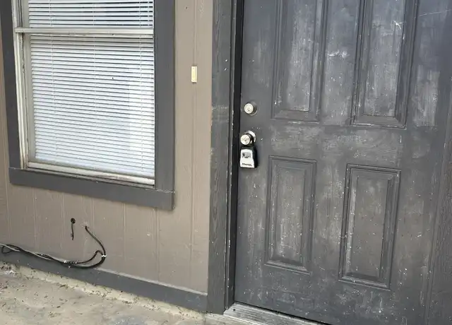 Property at 821 Bracewood Cir Unit B, San Marcos, TX, 78666, 2 beds, 1 bath, [object Object]