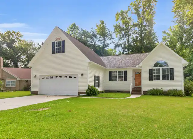 Property at 106 Knights Ct, New Bern, NC, 28562, 4 beds, 2.5 baths, [object Object]