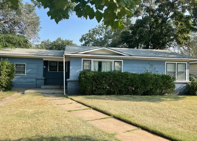 Property at 3810 31st St, Lubbock, TX, 79410, 3 beds, 2 baths, [object Object]