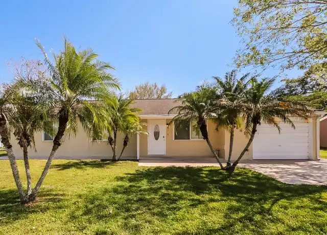 Property at 1941 SE Oxmoor Ter, Port Saint Lucie, FL, 34952, 4 beds, 2 baths, [object Object]