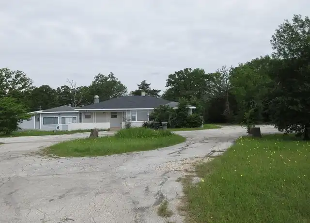 Property at 4660 Raymond Stotzer Pkwy, College Station, TX, 77845, 3 beds, 2 baths, [object Object]