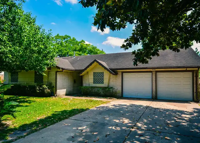 Property at 8407 Edgemoor Dr, Houston, TX, 77036, 4 beds, 2 baths, [object Object]