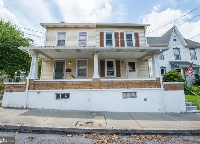 Property at 308 S 5th St, Emmaus, PA, 18049, 3 beds, 1.5 baths, [object Object]