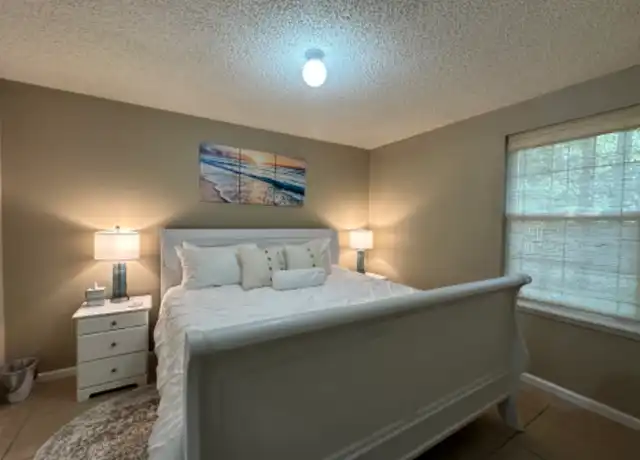Property at 105 Madison Ave, Saint Marys, GA, 31558, 3 beds, 2 baths, [object Object]