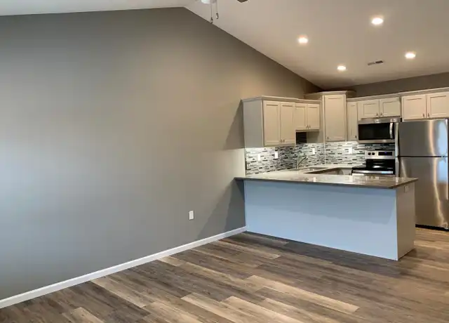 Property at 110 Bogad St Unit C, St Robert, MO, 65584, 1 bed, 1 bath, [object Object]