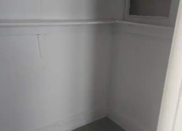 Property at 129 Carolina Ave Unit 1R, Newark, NJ, 07106, 2 beds, 1 bath, [object Object]