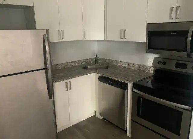 Property at 600 NE 46th Ct Unit 3, Oakland Park, FL, 33334, 2 beds, 1 bath, [object Object]