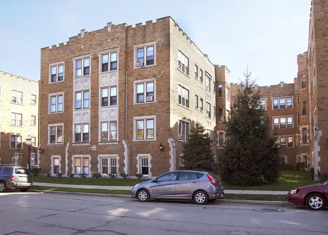 Property at 43 Forest Ave, Riverside, IL, 60546, 2 beds, 1 bath, [object Object]