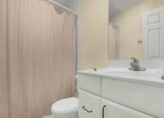 Property at 285 E 12th Ave Unit 285, Columbus, OH, 43201, 5 beds, 2 baths, [object Object]