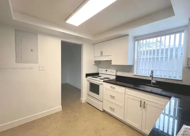 Property at 3100 Riverside Dr Unit 3100-3, Coral Springs, FL, 33065, 2 beds, 2 baths, [object Object]