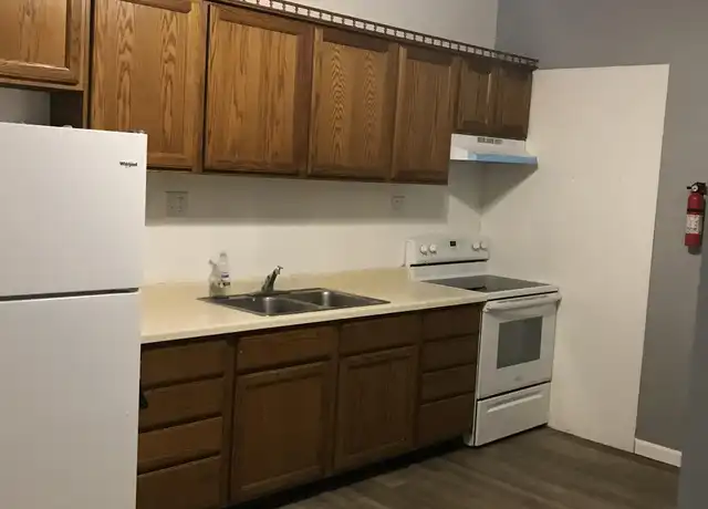 Property at 1026 School St, Percy, IL, 62272, 2 beds, 1 bath, [object Object]
