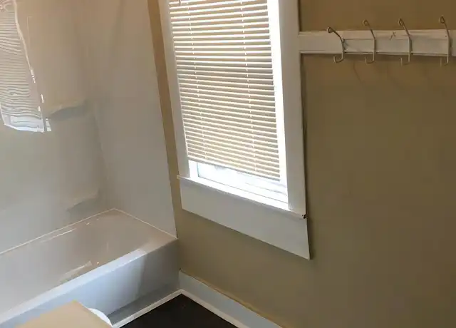 Property at 1216 W Madison St, Milwaukee, WI, 53204, 1 bed, 1 bath, [object Object]