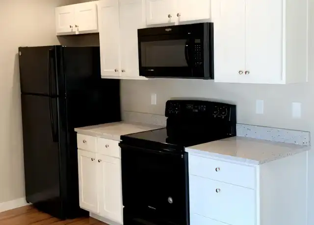 Property at 2007 Aaron Dr Unit 103, Lynden, WA, 98264, 2 beds, 1 bath, [object Object]