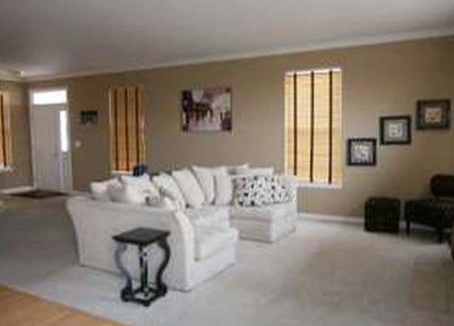 Photo of 431 Nelson Dr #431, Geneva, IL 60134