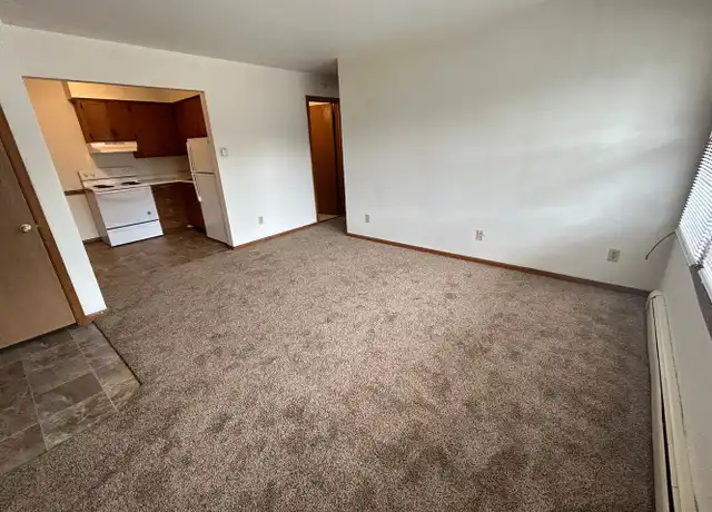 Property at 410 33rd Ave N Unit 1, St Cloud, MN, 56303, 2 beds, 1 bath, [object Object]
