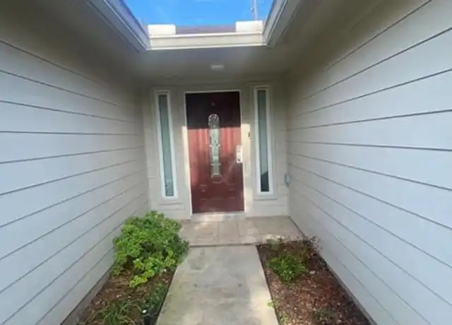 Property at 2103 Squire Dobbins Dr, Sugar Land, TX, 77478, 3 beds, 2 baths, [object Object]