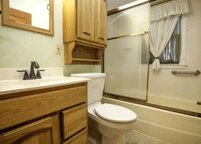 Property at 616 W Linden St, Fergus Falls, MN, 56537, 3 beds, 1 bath, [object Object]