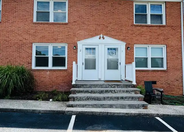 Property at 722 Roanoke St E Unit 2, Blacksburg, VA, 24060, 2 beds, 1 bath, [object Object]