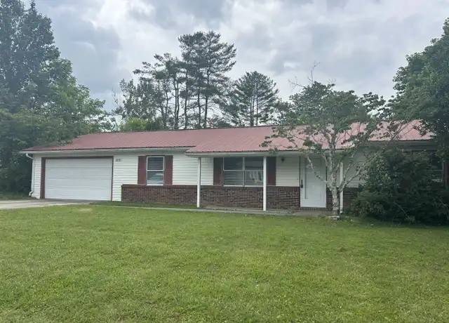 Property at 355 Highland Ln, Crossville, TN, 38555, 3 beds, 2 baths, [object Object]