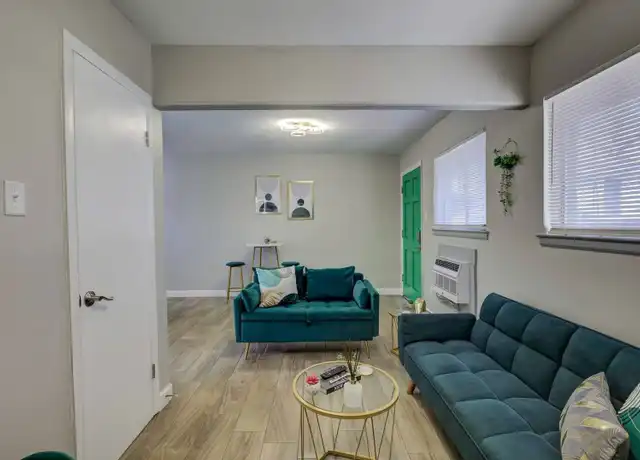 Property at 461 S Highland St #08, Memphis, TN, 38111, 1 bed, 1 bath, [object Object]