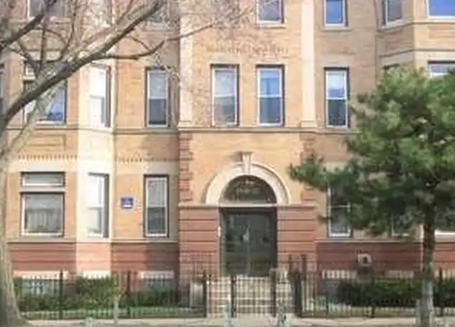 Property at 1532 W Wilson Ave Unit 1, Chicago, IL, 60640, 2 beds, 1 bath, [object Object]