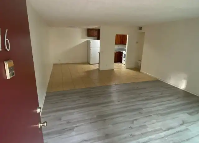 Property at 3976 Waring Rd Unit L3976-16, Oceanside, CA, 92056, 1 bed, 1 bath, [object Object]