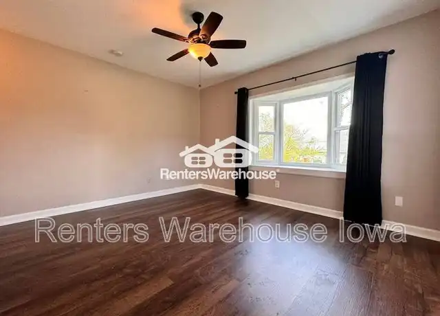 Property at 35 Hillside Ave, Des Moines, IA, 50315, 2 beds, 1 bath, [object Object]