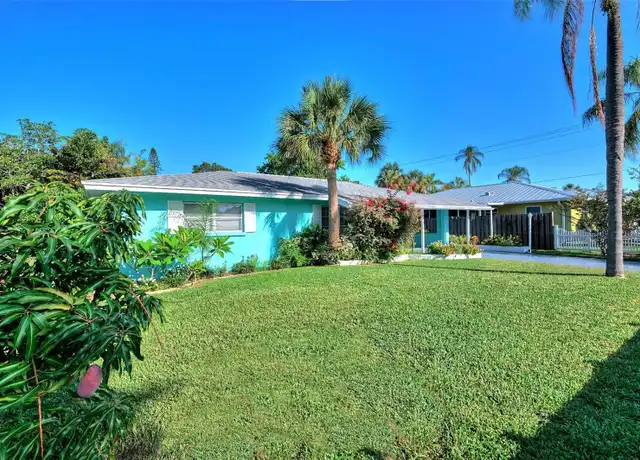Property at 3605 Iroquois Ave, Sarasota, FL, 34234, 2 beds, 2 baths, [object Object]