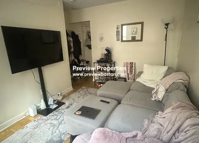 Property at 38 Garden St Unit 2P, Boston, MA, 02114, 2 beds, 1 bath, [object Object]