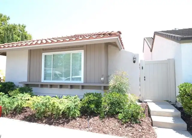 Property at 5 Lemon Grv, Irvine, CA, 92618, 3 beds, 2 baths, [object Object]
