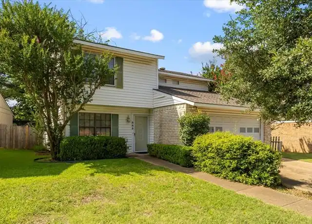 Property at 553 Trailcrest Dr, Garland, TX, 75043, 3 beds, 2.5 baths, [object Object]