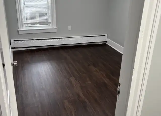Property at 463 Orchard St Unit 2, New Haven, CT, 06511, 3 beds, 1 bath, [object Object]
