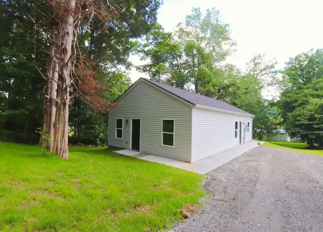 Property at 206 Sunset Dr, Red Boiling Springs, TN, 37150, 3 beds, 2 baths, [object Object]