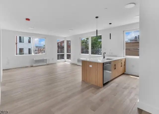 Property at 39 Madison Ave Unit 415, Newark, NJ, 07108, 1 bed, 1 bath, [object Object]