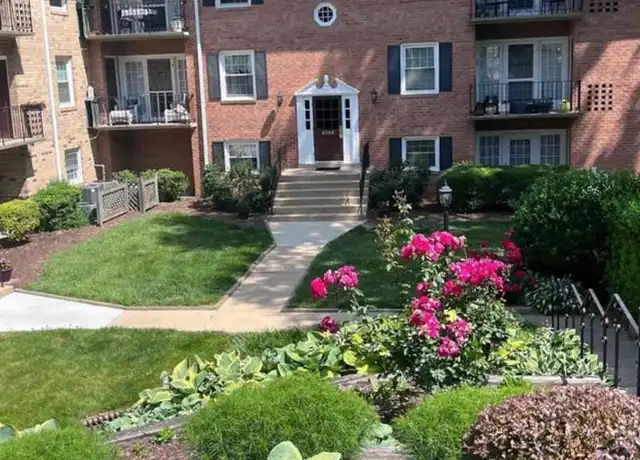 Property at 3790 Lyndhurst Dr #103, Fairfax, VA, 22031, 2 beds, 1 bath, [object Object]