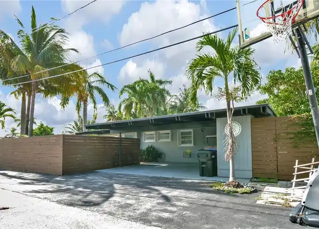 Property at 12 Sunset Ln, Pompano Beach, FL, 33062, 3 beds, 2 baths, [object Object]