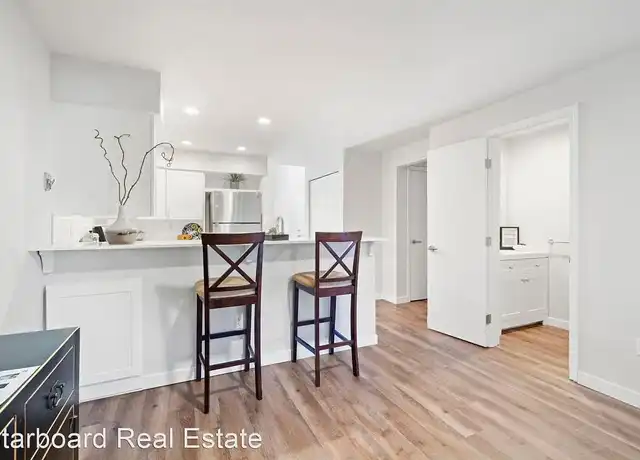 Property at Water's Edge Townhomes - 1101 N Mountain View Ave, Tacoma, WA, 98406, 2 beds, 2.5 baths, [object Object]