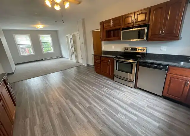 Property at 130 S Bryant Ave Unit 2, Pittsburgh, PA, 15202, 2 beds, 1 bath, [object Object]