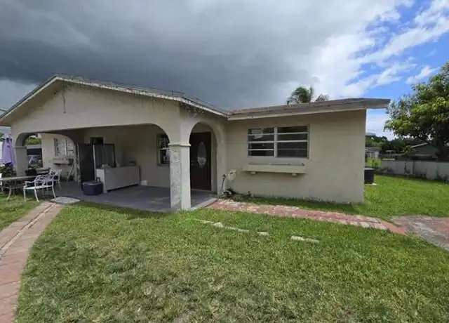 Property at 13451 SW 268th St, Homestead, FL, 33032, 2 beds, 1 bath, [object Object]